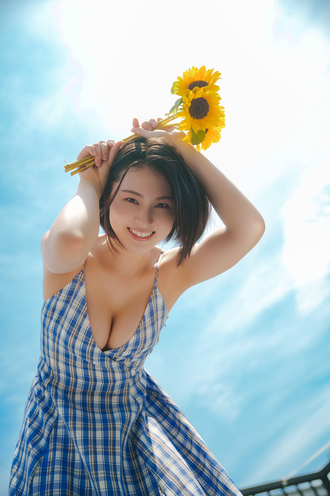 Iori Sagara 相楽伊織, ヤングチャンピオンデジグラ 「夏の部屋で、伊織と。」 Set.01