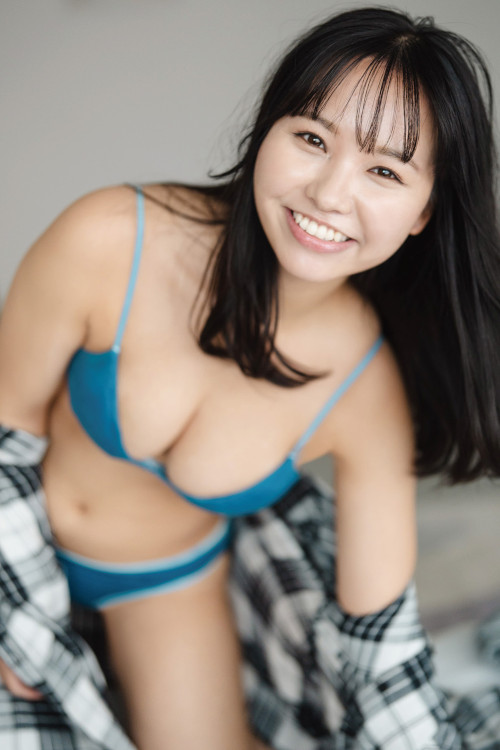 Read more about the article Yuzuha Hongo 本郷柚巴, EX大衆デジタル写真集 「Innocent Smile」 Set.02
