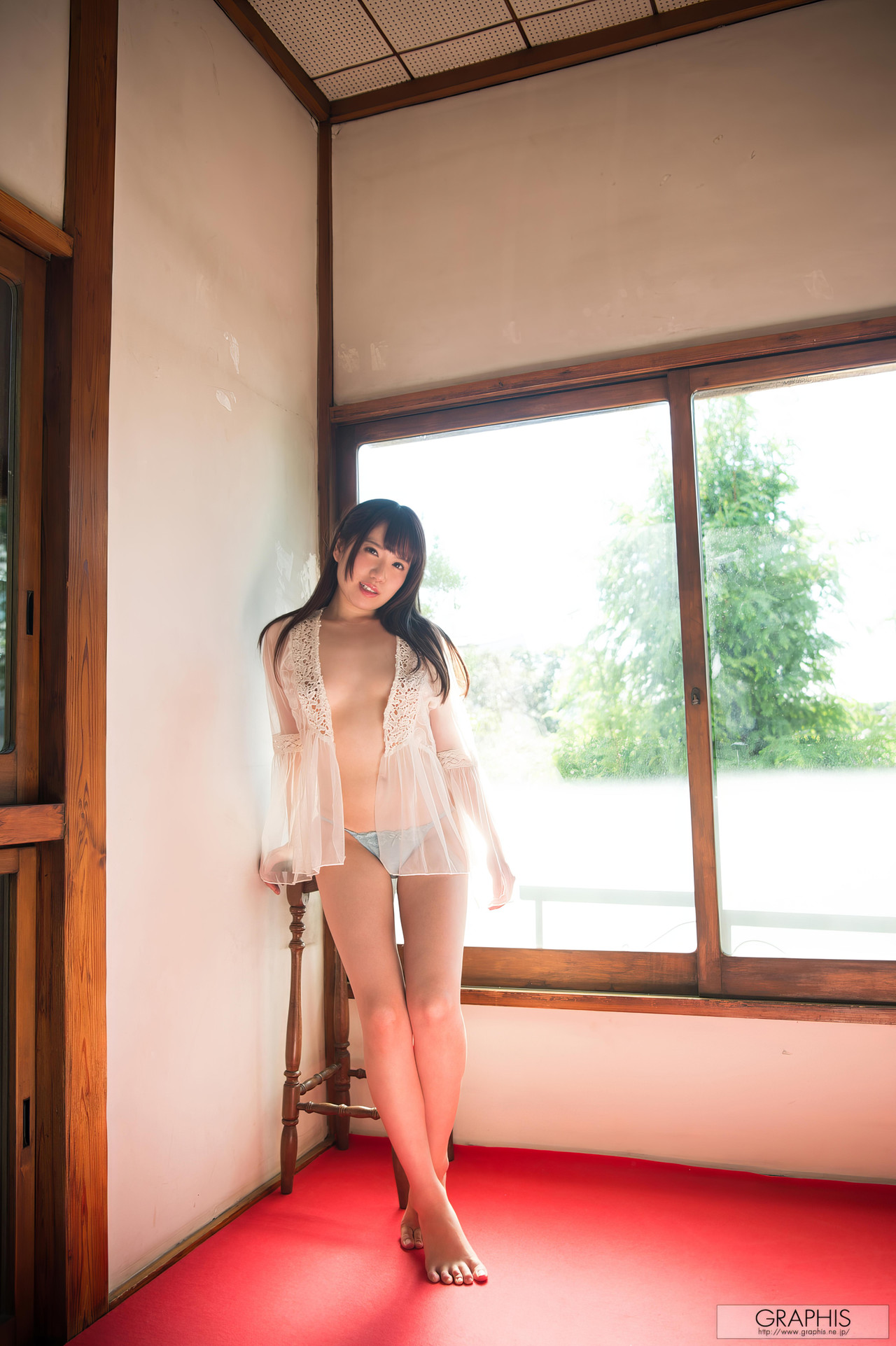Rin Hatsumi 初美りん, [Graphis] Gals 『Look at me!』 Vol.03