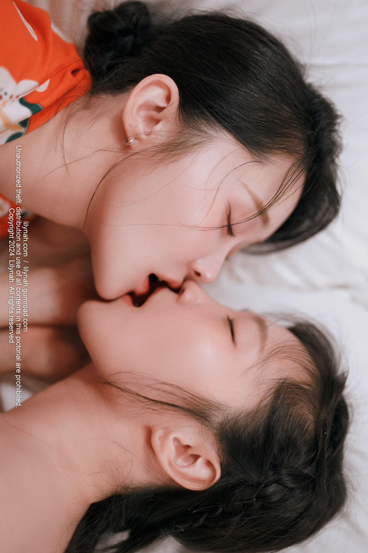Inah 이나, Suki すき, Lilynah Vol.02 The Handmaiden Set.02
