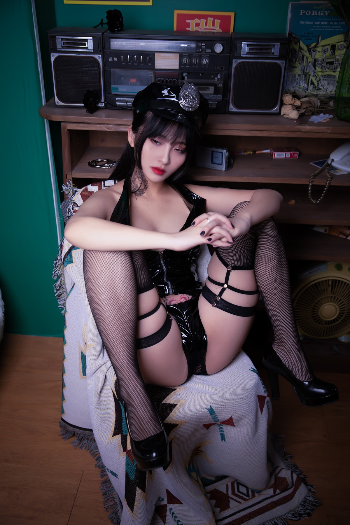 Sexy Cosplay 洛璃LoLiSAMA 小女J жопа во всей красе