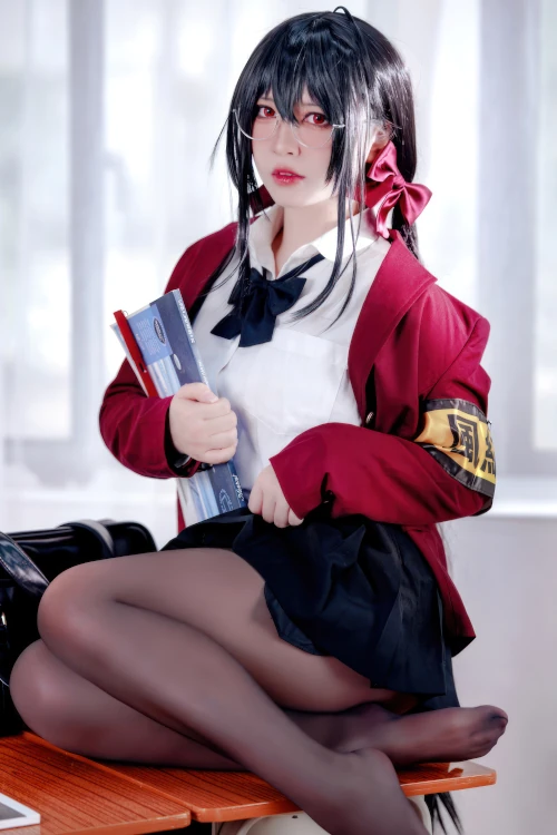 Cosplay 半半子Banbanko 大凤 风纪委员